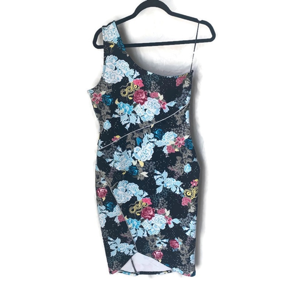 Project runway one  shoulder dress